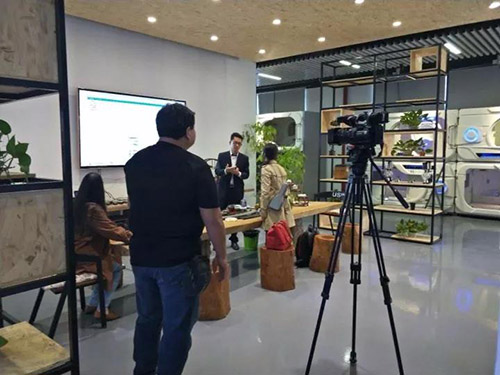 1512355220101817.jpg 微信图片_20171204103906.jpg